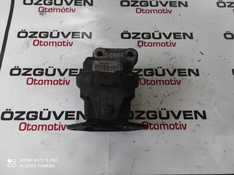 Chrysler 300 C Motor Kulağı